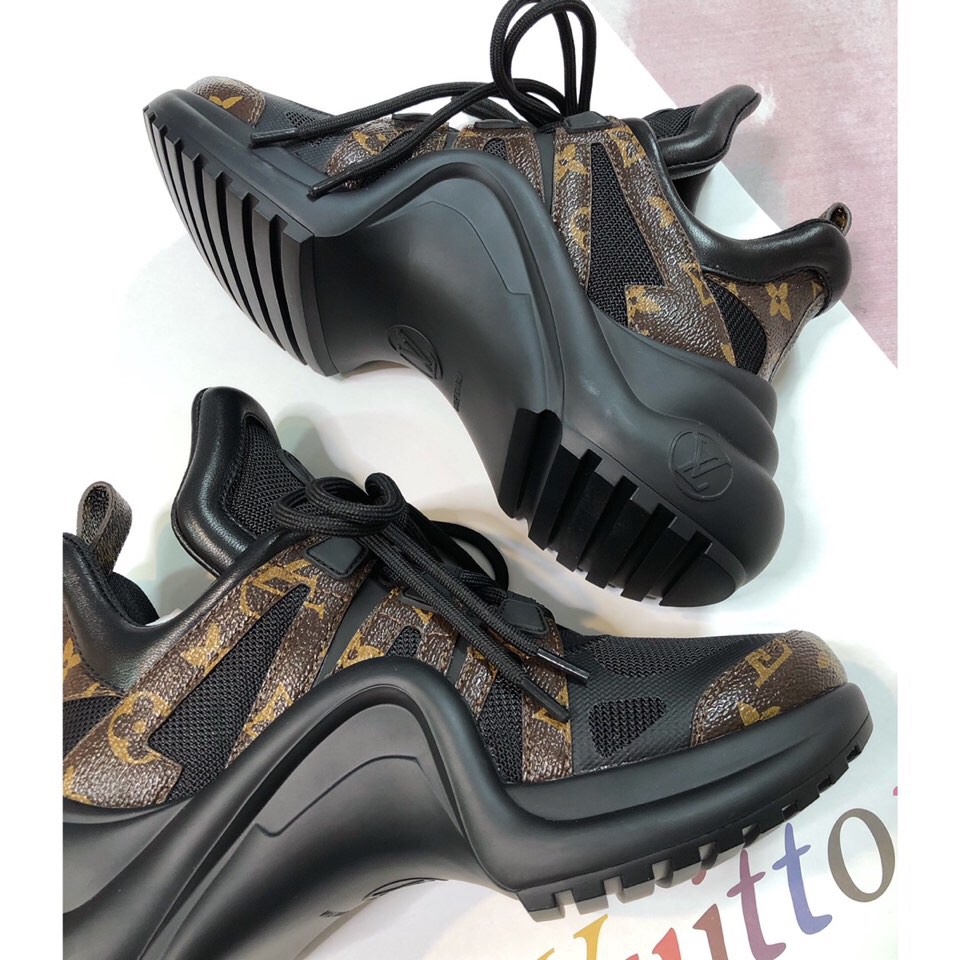 Louis Vuitton Women's LV Archlight Sneaker Black For Women LV 1A43LO