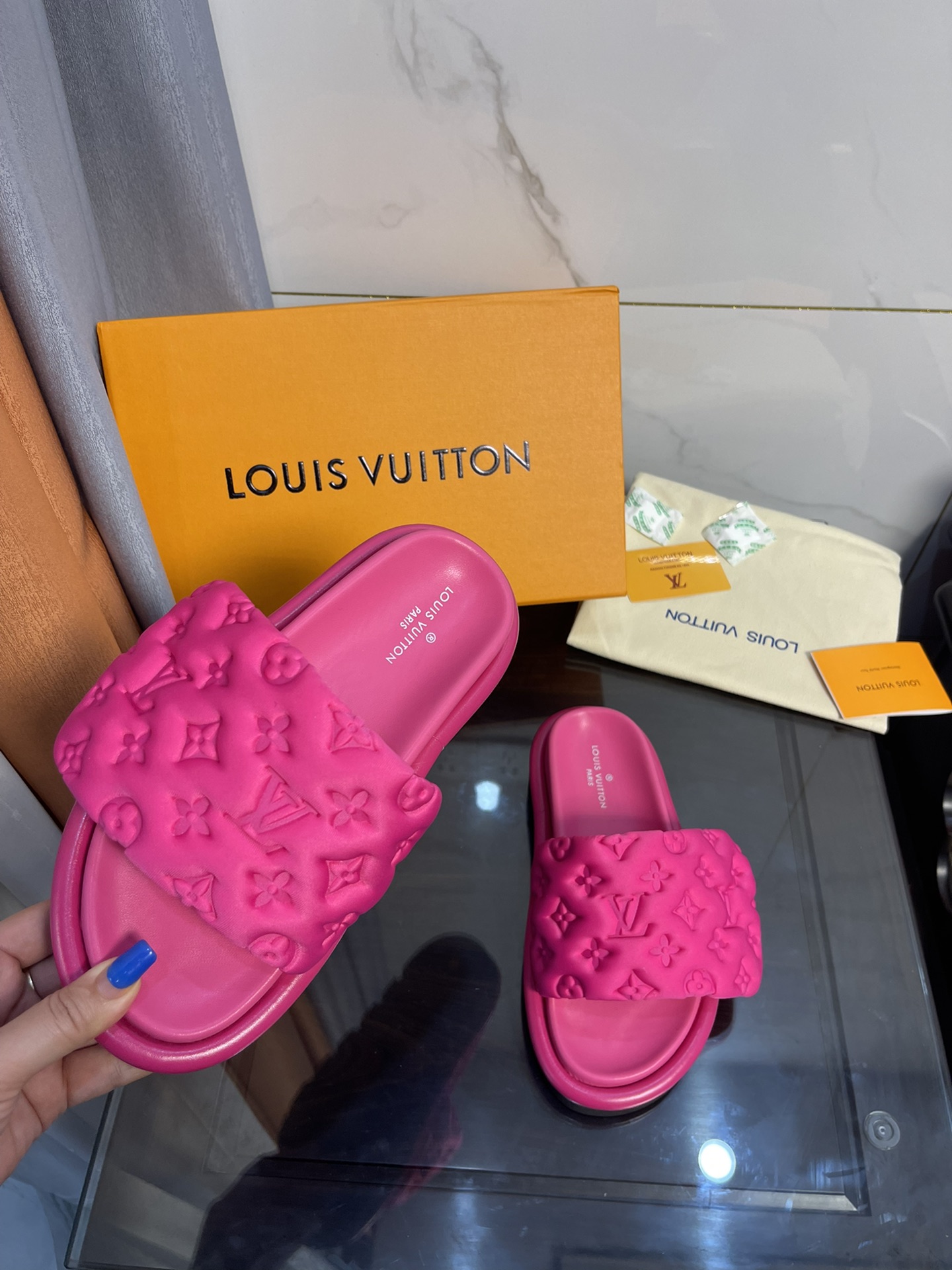 Louis Vuitton Women's Pool Pillow Comfort Flat Mule Fuchsia Pink For Women LV 1AA1DO