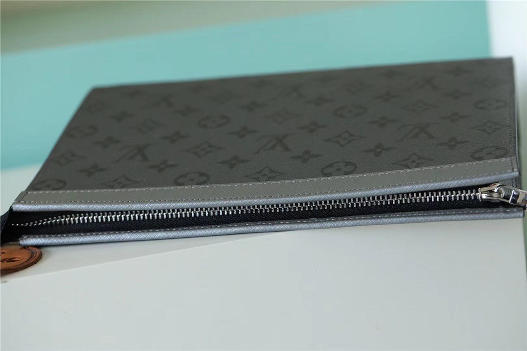 Louis Vuitton Pochette Voyage MM Pouch 10.6in/ 27cm Gunmetal Gray Silver Hardware For Men M30840